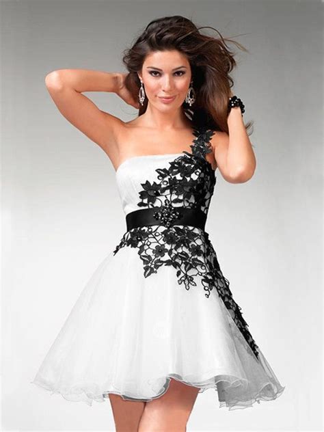 White And Black Lace Short Mini Dress Hot Sex Prom Dress Ball Gown