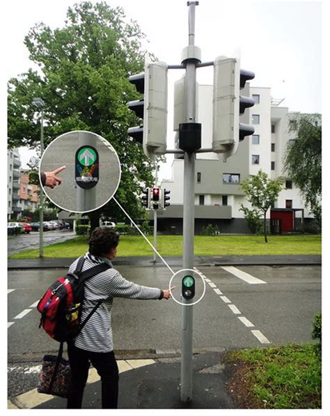 10 Years Factory Traffic Signal Light Ip65 Pedestrian Push Button Buy