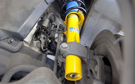 These Are The Most Common Symptoms Of Worn Shock Absorbers Autoevolution