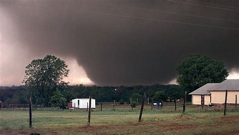Spring Madness The Most Extreme Tornadoes Of The 1990s