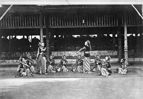 Bedaya Traditional Javanese Dance At Keraton Yogyakarta Around 1884