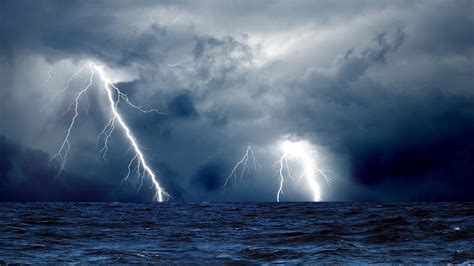 49 Thunderstorm Screensavers Wallpapers Wallpapersafari