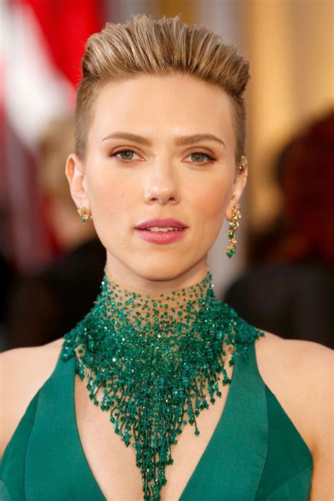 View yourself with scarlett johansson hairstyles. Scarlett Johansson ♥ | Slicked back hair, Sleek hairstyles