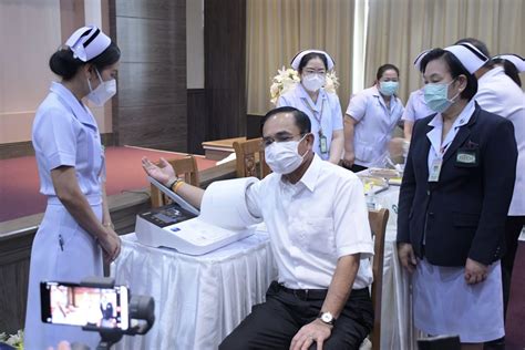 Jun 21, 2021 · อนุทิน เผยรัฐบาลญี่ปุ่นเตรียมบริจาควัคซีน แอสตร้าเซนเนก้า ให้ประเทศไทย อยู่ระหว่างการพิจารณา คาดตอบกลับวันที่ 24 มิถุนายนนี้ จะได้วัคซีน. นายกฯ ฉีดวัคซีนแอสตร้าเซนเนก้าเข็ม 2