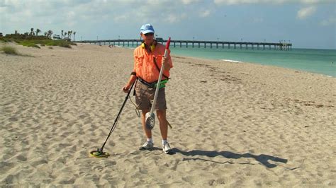 The best metal detector for the beach includes all the features suitable for saltwater use and water in general. Choosing Sand Scoop for Beach Metal Detecting | Doovi