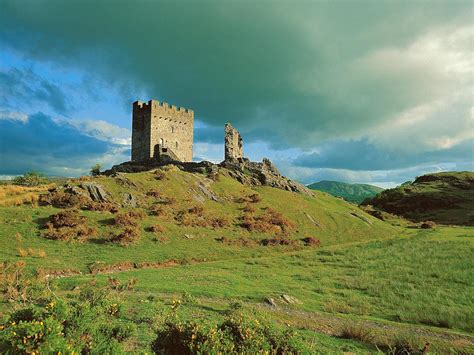 Dolwyddelan Castle Cadw Visitwales