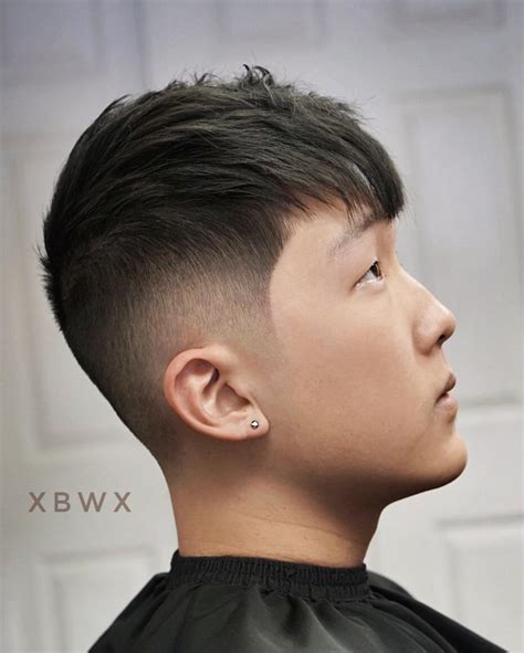 Asian men tend to have straight, thick hair, and the best asian hairstyles for men take advantage of this fact. 29 Best Hairstyles For Asian Men (2020 Styles)
