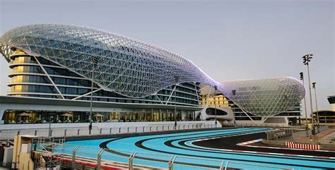 Abu Dhabi Yas Marina Circuit Tour