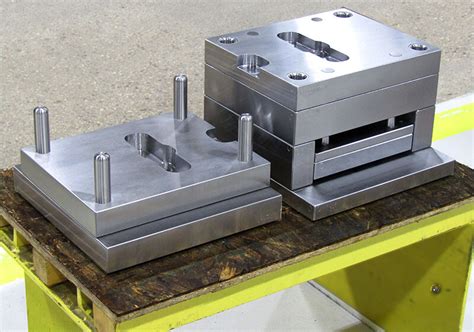 Mold Base And Steel Gallery Dme