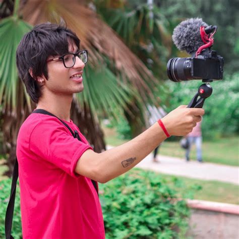 Sourav Joshi Vlogs Net Worth And Earnings 2022