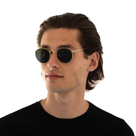 With a hint of rock 'n' roll nineties inspiration. Ray-Ban Round Metal | RB3447 - Zonnebrillen.com