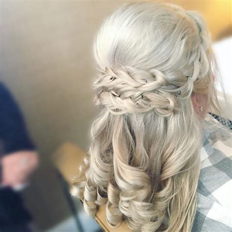 20 Luxury Updos For Medium Length Hair Mother Of The Groom