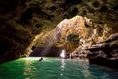 Pindul Cave Goa Pemandangan Alpen