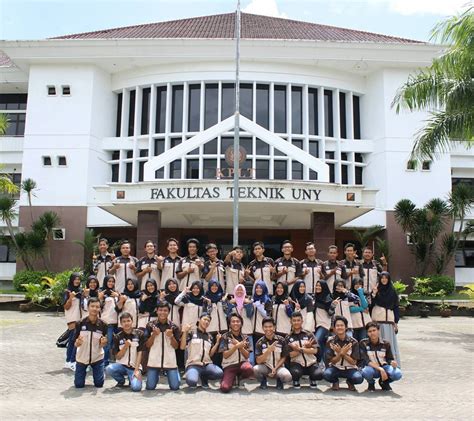 Sebuah batu dengan volume v dimasukkan ke dalam. Contoh Soal Fisika Dasar Teknik Sipil - Ilmu Pengetahuan Populer 2