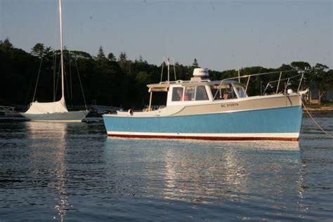 Share Your Wooden Boat Color Scheme Boat Wooden Boats