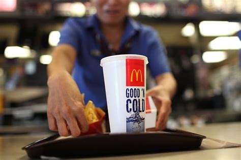 Mcdonalds Florida Wages Soar Employees Feel The Love