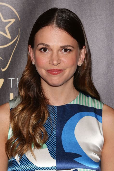 Onlyonaol Younger Star Sutton Foster Is Totally Cool With Getting