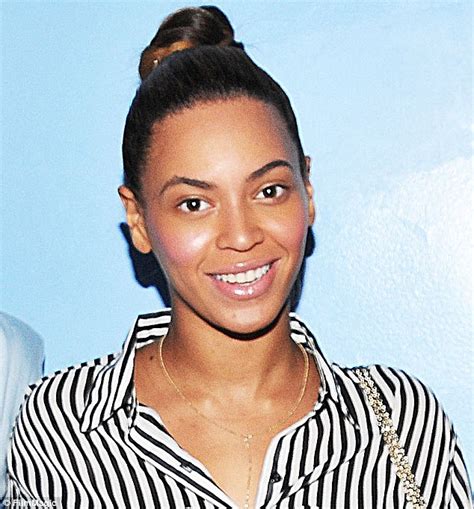 Beyonce Goes Virtually Make Up Free As She Scrapes Hair Back Off Her