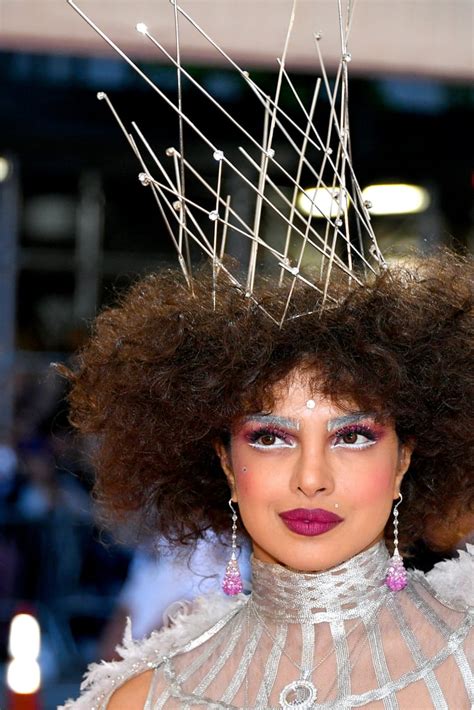 Priyanka Chopra Hair And Makeup At Met Gala 2019 Popsugar Beauty Photo 13