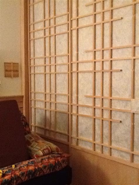 Shoji Screens As Moving Wall To Separate Sleeping Area For Guests 4