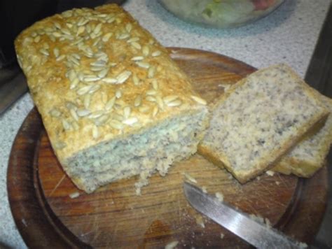 Kräuterbaguette mit kefir, weizenkleie und haferflocken. Samstag Brot - Rezept mit Bild - kochbar.de