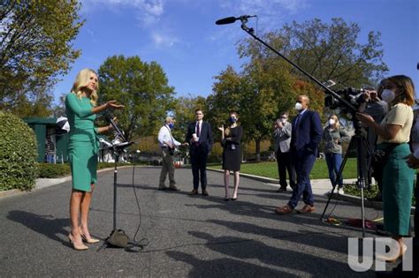 Photo White House Press Secretary Kayleigh Mcenany Speaks With