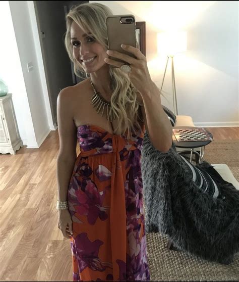Pin By Takke Chris On Woman Selfie Fashion Dresses Strapless Dress