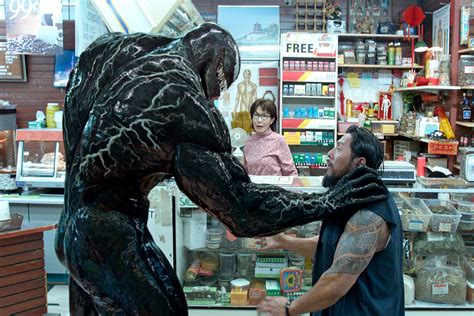‘venom Review This Mess Of A Marvel Supervillain Movie Bites