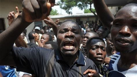 Des Milliers De Partisans De Lopposition Au Togo Ont Défilé à Nouveau Samedi Dans Les Rues De Lomé