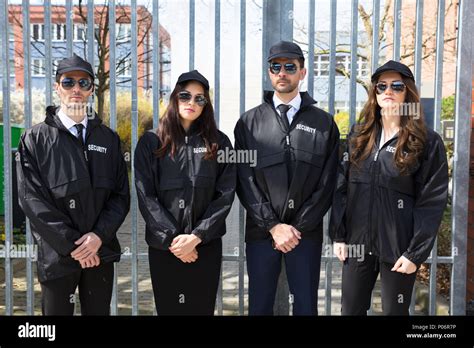 Security Guards Man And Woman Hi Res Stock Photography And Images Alamy