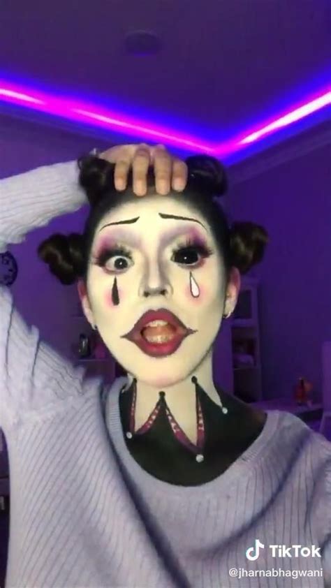 Clown Sisters Tiktok Video In 2020 Halloween Makeup Halloween
