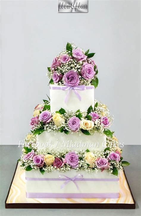 Roses Square Wedding Cake Decorated Cake By Mladman Cakesdecor