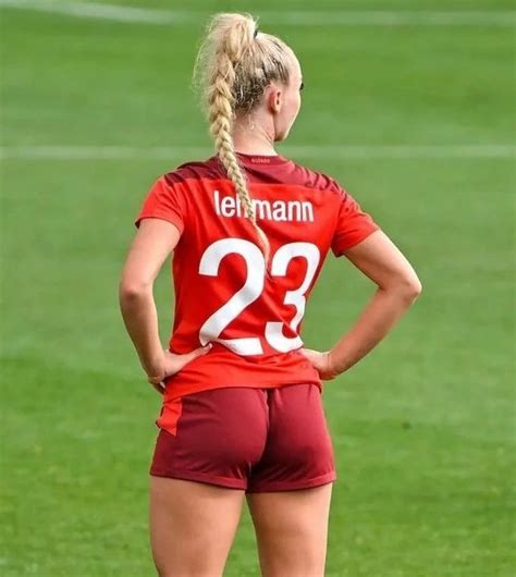 Amazing Women Alisha Lehmann Footballer 15 Women That