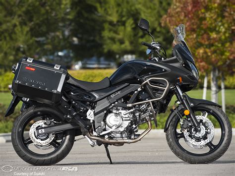 Kit palmer | september 19, 2013. Suzuki Suzuki V-Strom 650 ABS Adventure - Moto.ZombDrive.COM