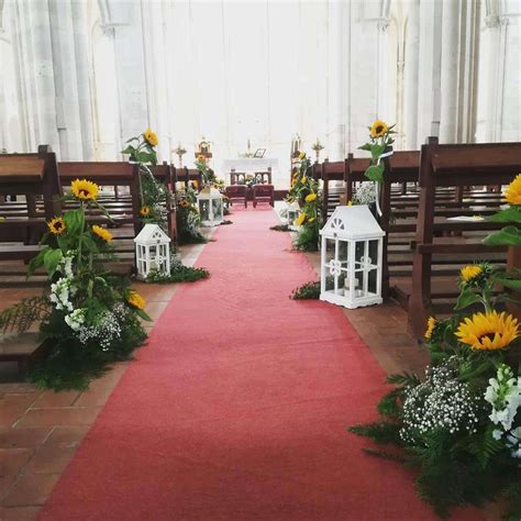 Parede De Igreja Decorada