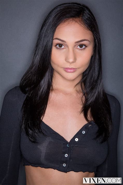 Ariana Marie Pornstar Women Women Indoors Dark Hair