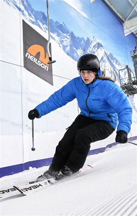 Indoor Skiing And Snowboarding London The Snow Centre
