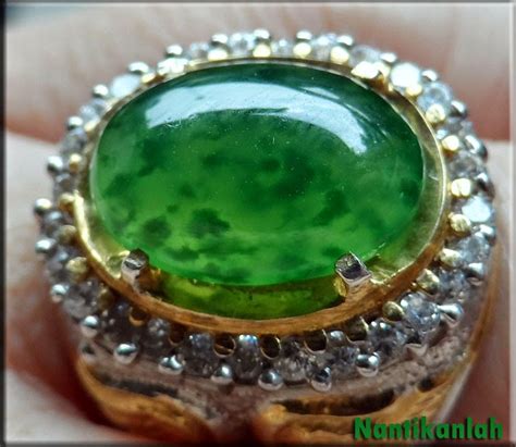 Memilih batu kerikil hias memasang kerikil di taman kerikil juga memiliki kegunaan lain, misalnya sebagai pembatas dekoratif, untuk jalan setapak. Kumpulan Kerikil Cincin Akik Termahal Yang Pernah Ada ...