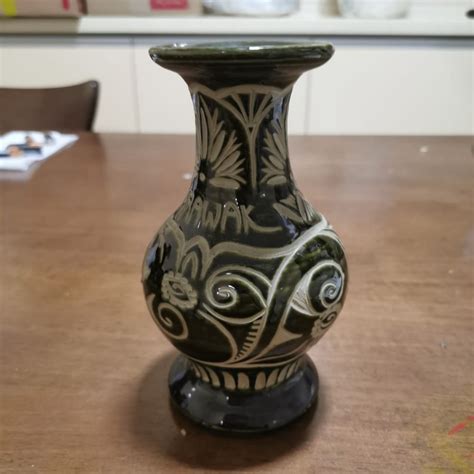 Carved Ceramic Sarawak Flower Vase Pasu Bunga Seramik Sarawak Ukiran