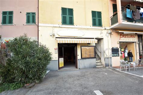 Appartamento in affitto a genova, voltri. Appartamento In Affitto Genova Voltri Via Camozzini ref