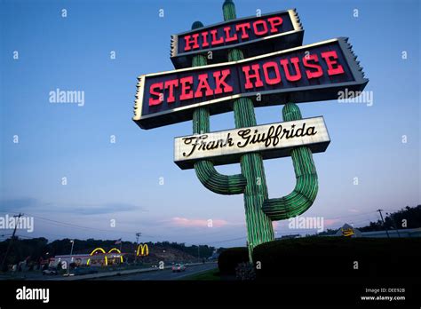 Hilltop Steak House Hi Res Stock Photography And Images Alamy