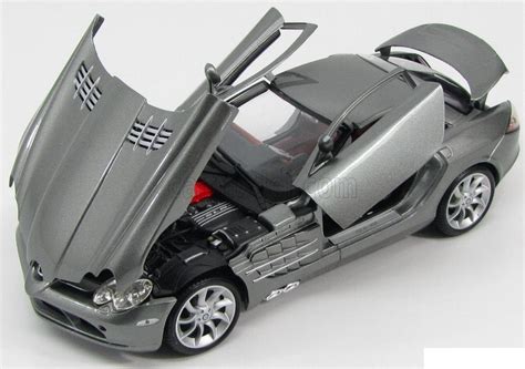 These systems gave a security boost to the driver of the car with many layers of security levels that could protect the vehicle from. Maisto Mercedes-benz Slr Mclaren, 1:18, Color Gris - Bs. 42.000,00 en Mercado Libre