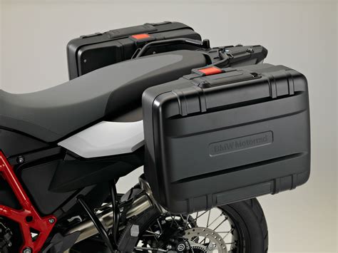 This machine has outstanding road handling, its powerful, fast, smooth and confidence inspiring off road. First ride: BMW F700GS and F800GS review | Visordown