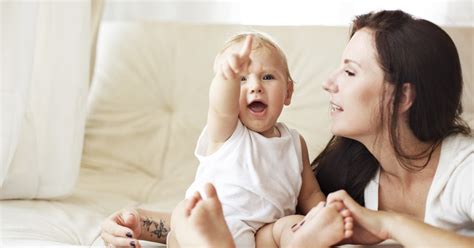 Stages In First Language Acquisition When Do Babies Start Talking