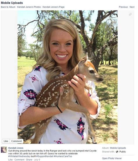 Controversial Texas Tech Cheerleader Huntress Draws Online Outrage
