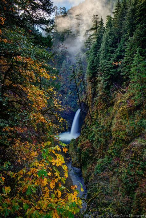 Mystical Metlako Falls This Image Is Of Oregons Metlako Falls In The