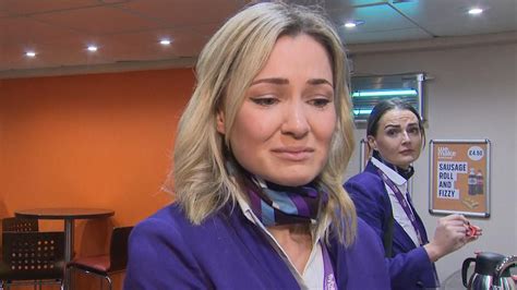 Flybe Cabin Crews Lives Unfolded In Front Of 200 Strangers As They Learned Of Collapse Uk