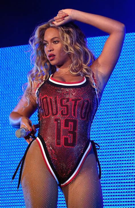 Beyonces Sexy Looks At The 2015 Made In America Festival Perthnow