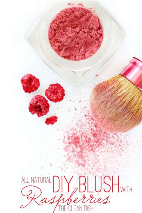 Homemade Blush With Raspberries Diy Makeup Diy Makeup Recipe Diy