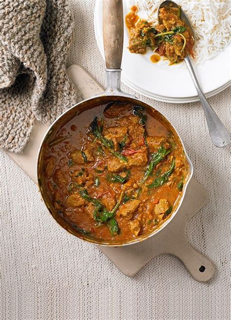 Our lamb recipes section contains a variety of delectable lamb recipes. Lamb and spinach curry | Recipe in 2020 | Easy lamb recipes, Lamb curry recipes, Curry recipes